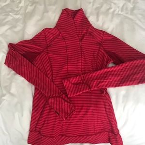 LuluLemon pullover